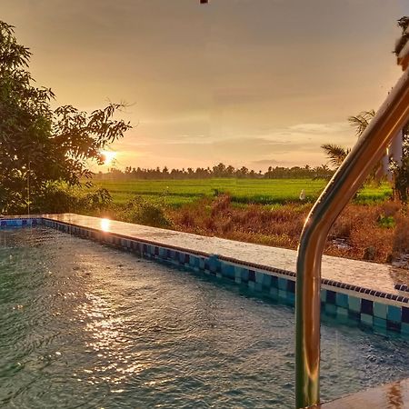 Kurau Inn Farmstay Kuala Kurau Kültér fotó